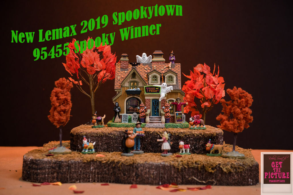 Lemax Spooky town contest winner 2019